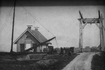 De Eemswouderbrug in 1906
